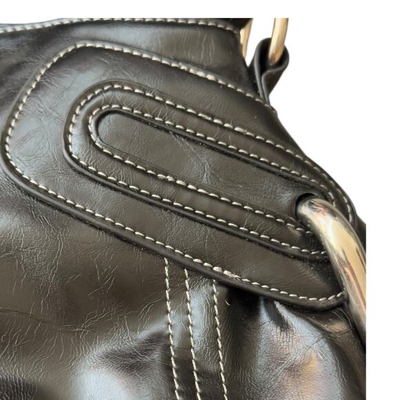 Valentino by Serendipity Valentino leather black bag on a short handle - Picture 4 of 12